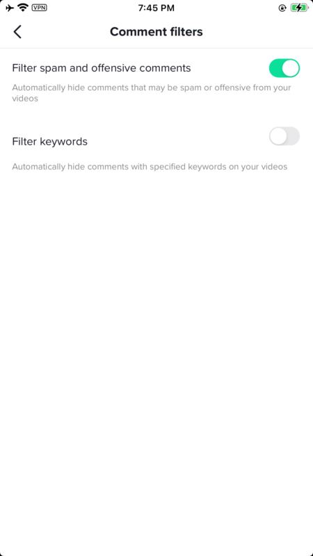 2020-12-16【新手必看】TikTok如何规避恶意评论？ 自己的号，自己做主，但有时候面对“大神”，你自己做不了主，为啥呢？人技术太牛逼，无它。 号大招妒，真正被摧残过你才会知道，原来TikTok还能还有这种玩法，评论区截流，针对需求关键词，针对性定向评论垃圾广告（效果咋样不知，有大神玩过的可以评论区留言分享一下数据。不鄙视，多种不同的玩法了解一下蛮好的） 遇到这种情况，我们以下几种方式都试过： 1）直接Blocked账号，然后删除（心累，不推荐） 2）直接举报（心累，不推荐） 3）设置关键词过滤（强烈推荐） 设置入口： 打开TikTok——我——右上角（...）——Privacy——Comment filtes——Filter keywords（保持开启状态）——Add keywords——设置垃圾关键词字段——保存——设置完成 然后你会看到评论区所有的垃圾全部消失 温馨提示： 1、我们的精力主要放在运营，官方提供的这个工具真的很不错 2、越垂直的号越容易被人盯上，尤其流量做大以后，提前了解下，遇到了直接上，节省时间 3、公布出来一是希望帮助更多人有效避免这个问题，一是因为我也是崇尚技术的人，我可以不用，但我必须了解-极客跨境