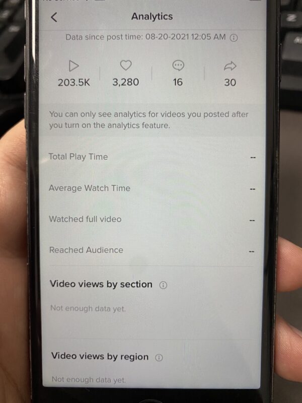 2021-09-06我这个号已经开了analytics 单个视频怎么会看不到数据 八月二十的视频 整体的分析数据能看到 就单个视频看不到 这个是怎么回事呢-极客跨境