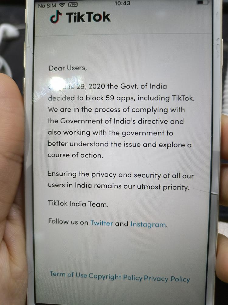 2022-02-10请问有人出现这种情况的吗，UK，business账号的，点analytics和单个视频more data时总是弹出这个，求助！！-Tiktok论坛-极客跨境